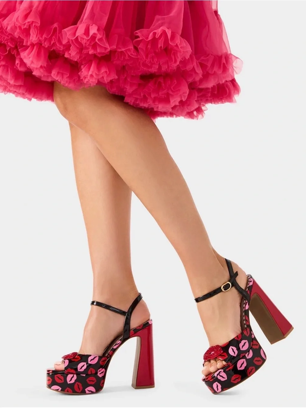 BETSEY JOHNSON Allyson Multi Lips Platform Heels Sandals Sz 5.5 NIB Glam Baddie